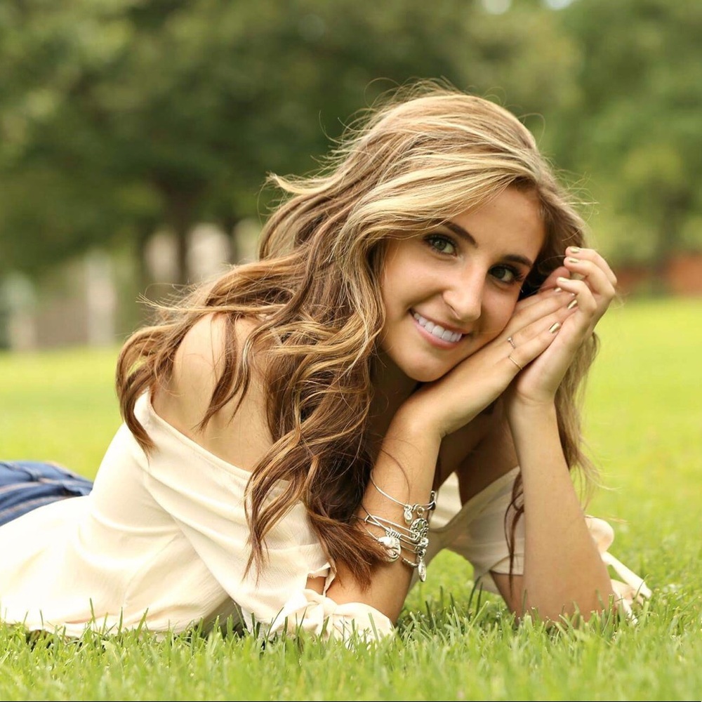 Meet your Posher, Madison